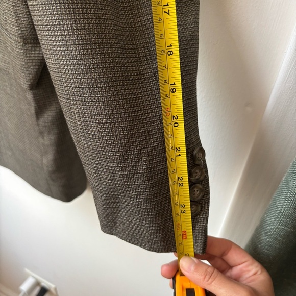 Jos. A. Bank Plaid Blazer - Picture 8 of 9